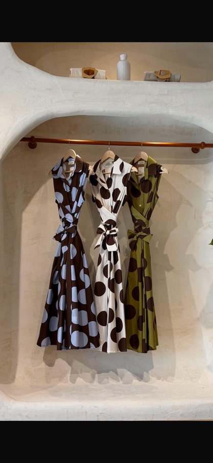 Elegant polka dots dress