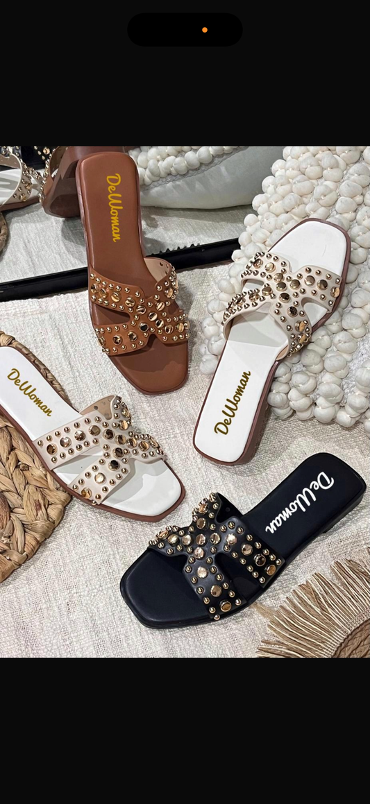 Dewoman shoe collection